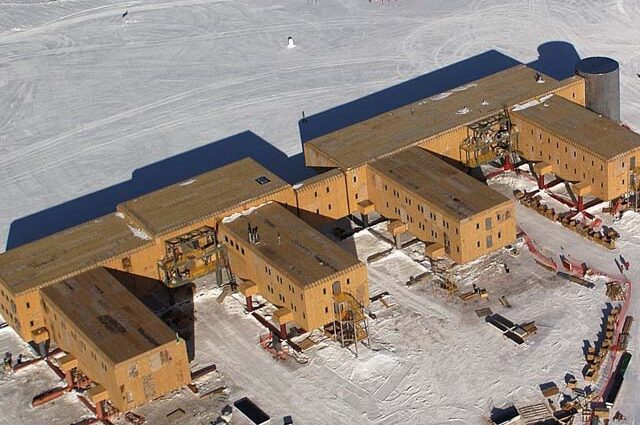 Дом из СИП-панелей на Южном полюсе